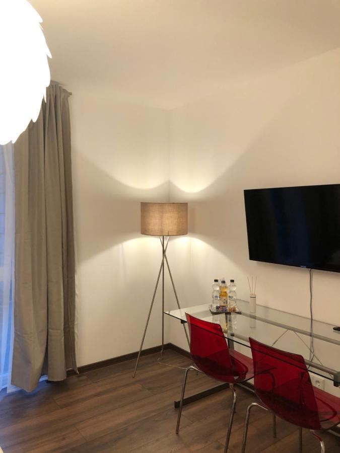 New Private Rooms Fürth Extérieur photo